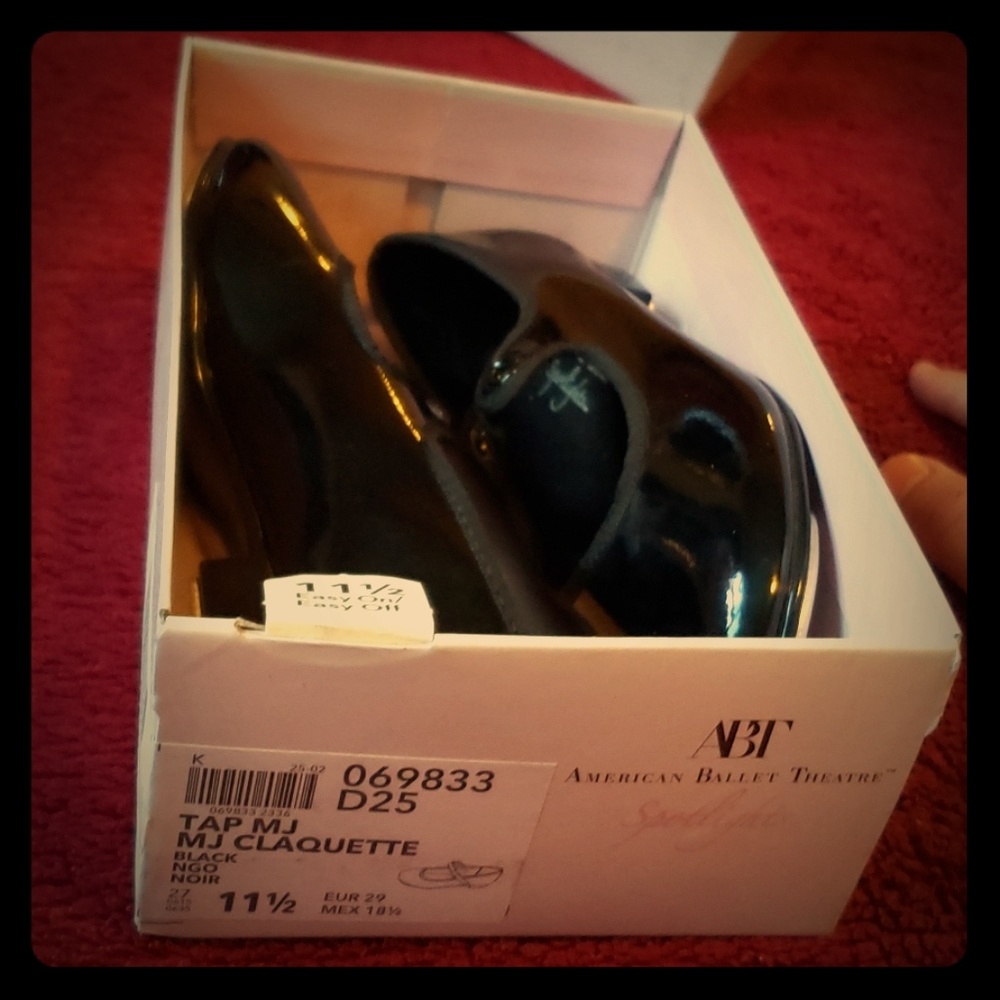 Tap shoes